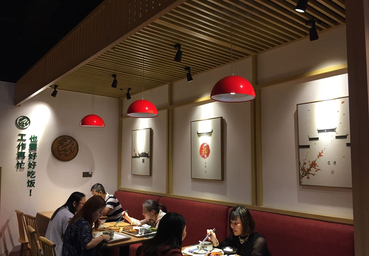 南京快餐店装修公司快餐厅设计关注的重点需要